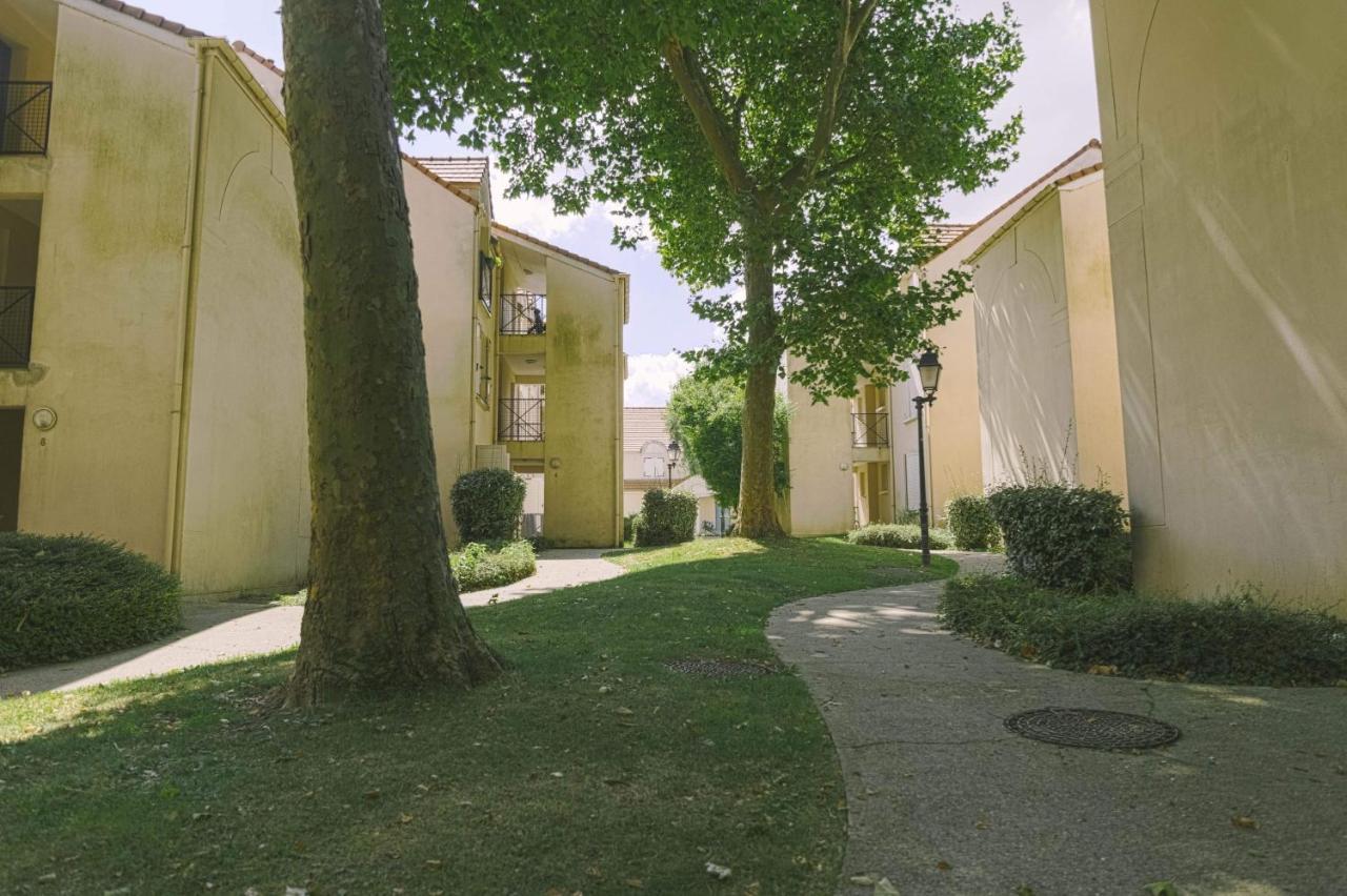 Luka'S Charming Apartment Near Disneyland Magny-le-Hongre Ngoại thất bức ảnh